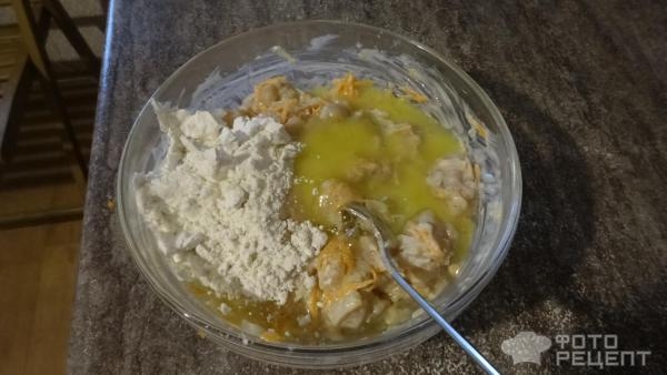 Рецепт: Оладьи из рубленной куриной грудки с соевым соусом - Очень вкусные, нежные и быстро.