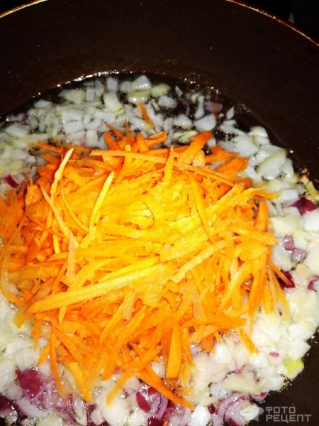 Рецепт: Перец болгарский фаршированный мясным фаршем с рисом и зеленью - Сочный и очень вкусный