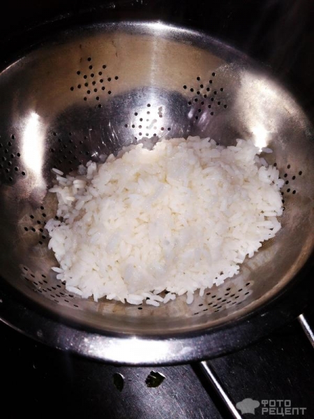 Рецепт: Перец болгарский фаршированный мясным фаршем с рисом и зеленью - Сочный и очень вкусный