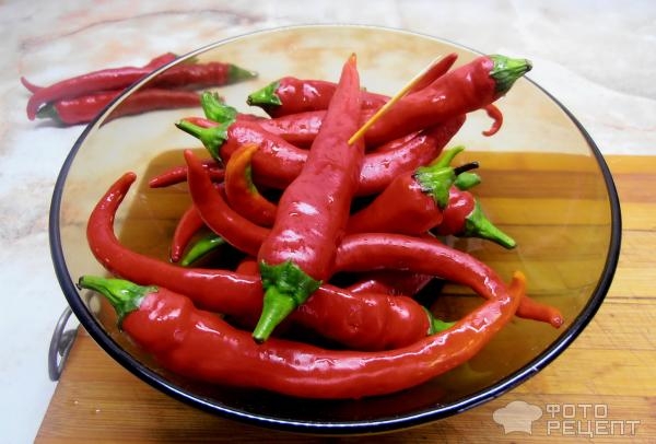 Рецепт: Перец маринованный острый - Коготь дракона
