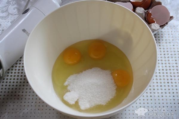 Рецепт: Пирог со сливами - С кокосовой мукой и маком Рецепт: Пирог со сливами - С кокосовой мукой и маком