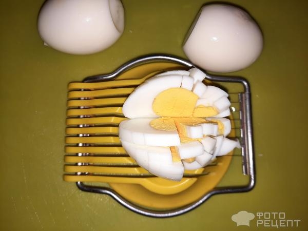 Рецепт: Салат из свежих помидор с сыром и чесноком - Не в терку, а кубиками