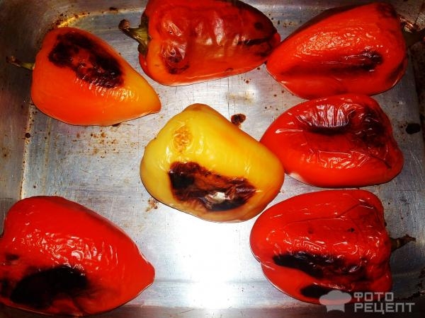 Рецепт: Салат из запеченных перцев - С сыром и рукколой:пикантно и очень вкусно Рецепт: Салат из запеченных перцев - С сыром и рукколой:пикантно и очень вкусно