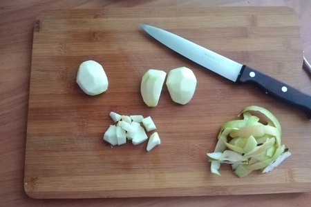 Свиная поджарка с яблоком