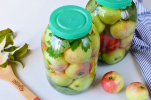 Яблоки, моченые на зиму