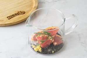 Чай с грейпфрутом и розмарином Чай с грейпфрутом и розмарином