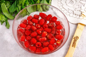 Торт "Малиновая нежность"