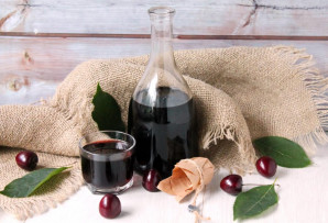 Вишневая наливка на водке в домашних условиях