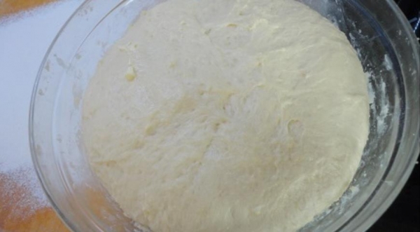 Сдобные улитки с заварным кремом, пошаговый рецепт с фото Сдобные улитки с заварным кремом, пошаговый рецепт с фото