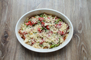 Свинина с маринованными помидорами