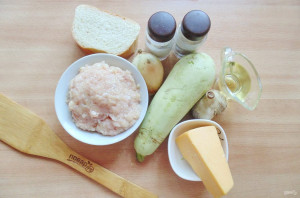 Котлеты из фарша с кабачком и сыром