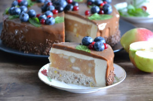 Муссовый яблочный торт