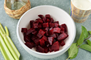 Салат из свеклы с апельсином и сыром