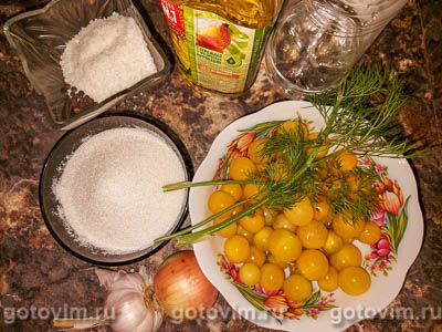 Маринованные помидоры с луком и растительным маслом на зиму