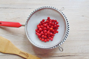 Грушевый компот с рябиной на зиму