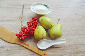 Грушевый компот с рябиной на зиму