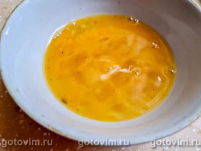 Двойной горячий бутерброд с сосисками и яичницей Двойной горячий бутерброд с сосисками и яичницей