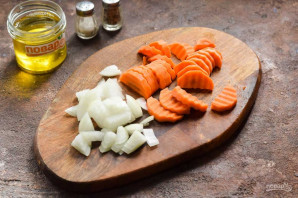 Овощное рагу с курицей и брокколи