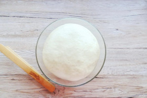 Пирог с вишней и абрикосами Пирог с вишней и абрикосами