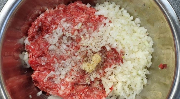 Чебуреки с мясом - пузырчатые и сочные, пошаговый рецепт с фото