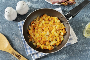 Гороховый суп с нутом и копченостями