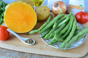 Рагу из стручковой фасоли с тыквой