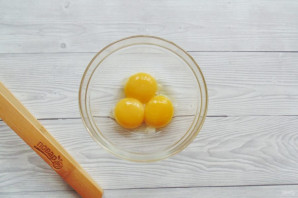 Медовый торт с вишней Медовый торт с вишней