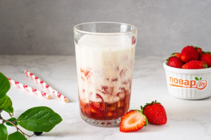 Клубничное молоко Клубничное молоко