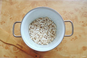 Фасолевый суп с баклажанами Фасолевый суп с баклажанами