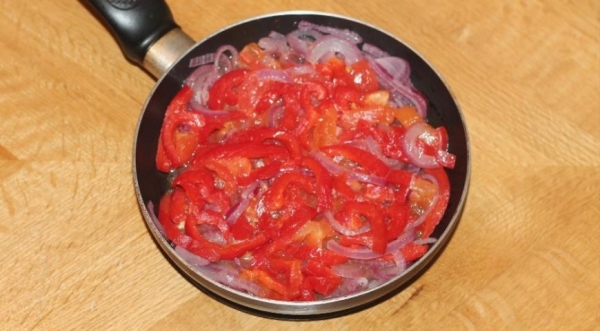 Фрикадельки из белой рыбы в соусе, пошаговый рецепт с фото Фрикадельки из белой рыбы в соусе, пошаговый рецепт с фото