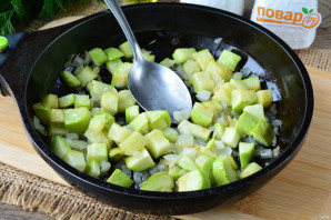 Макароны с фаршем и кабачками Макароны с фаршем и кабачками