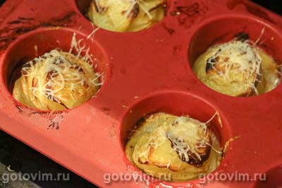 Картофельные пирамидки с пармезаном и тимьяном в духовке