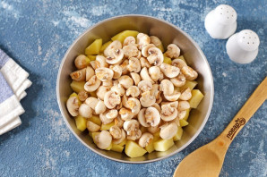 Диетическая картошка с грибами