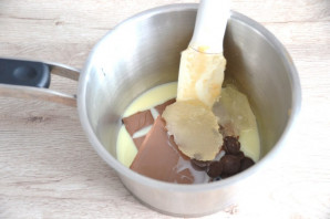 Муссовый яблочный торт