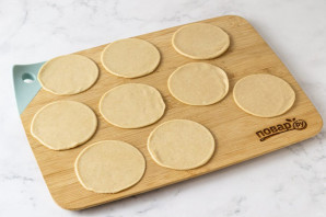 Вареники с вишней из цельнозерновой муки Вареники с вишней из цельнозерновой муки