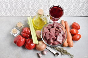 Мясо в вине