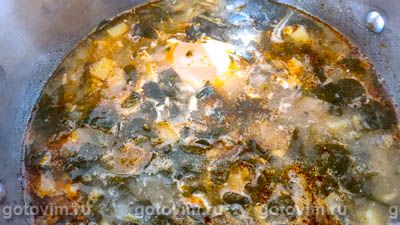 Португальский суп из портулака с яйцом