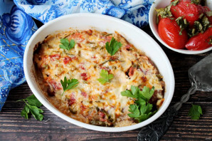 Свинина с маринованными помидорами