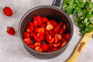 Клубничный топпинг Клубничный топпинг