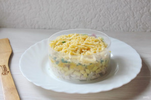 Салат "Каприз" с яблоком