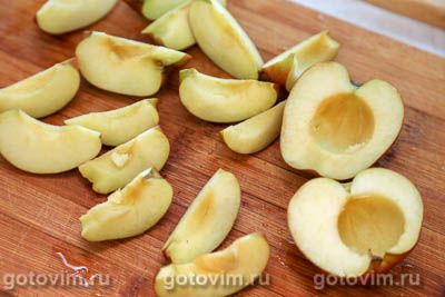 Утиные ножки с яблоками и капустой, запеченные в рукаве Утиные ножки с яблоками и капустой, запеченные в рукаве