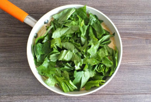 Горбуша со шпинатом и сливками Горбуша со шпинатом и сливками