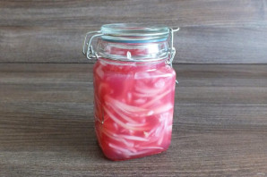 Маринованный лук в гранатовом соке