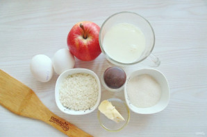 Рисовая запеканка с яблоком в мультиварке