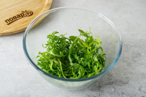 Салат с рукколой и нутом Салат с рукколой и нутом