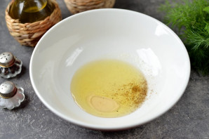 Маринованная свекла с селедкой