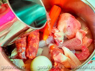 Канжа - португальский куриный суп с рисом и колбасой чоризо