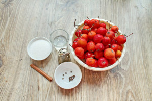 Маринованные ранетки на зиму Маринованные ранетки на зиму