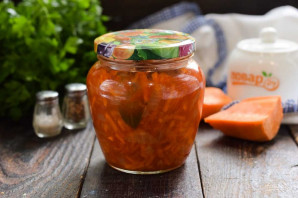 Салат из лука и моркови на зиму