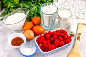 Торт "Малиновая нежность"